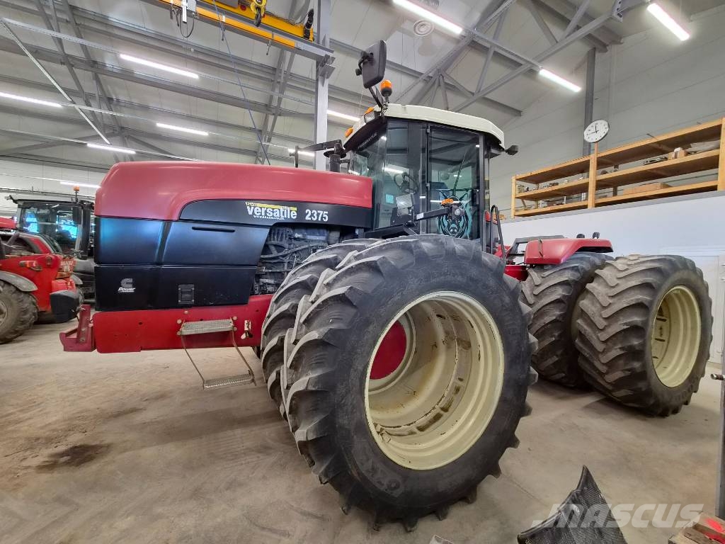 Buhler Versatile 2375 Traktori