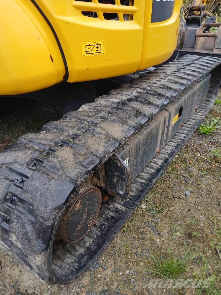 Komatsu PC35MR-5 Mini bageri <7t