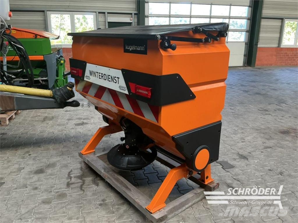 Kugelmann D902 VA Sand and salt spreaders