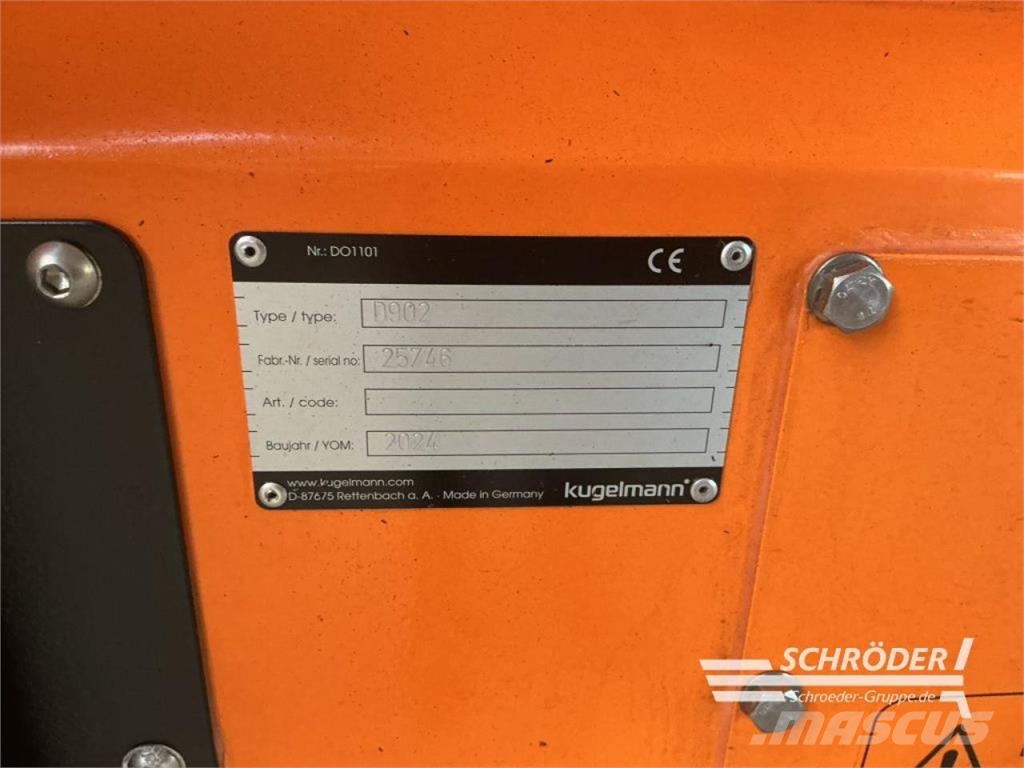Kugelmann D902 VA Sand and salt spreaders