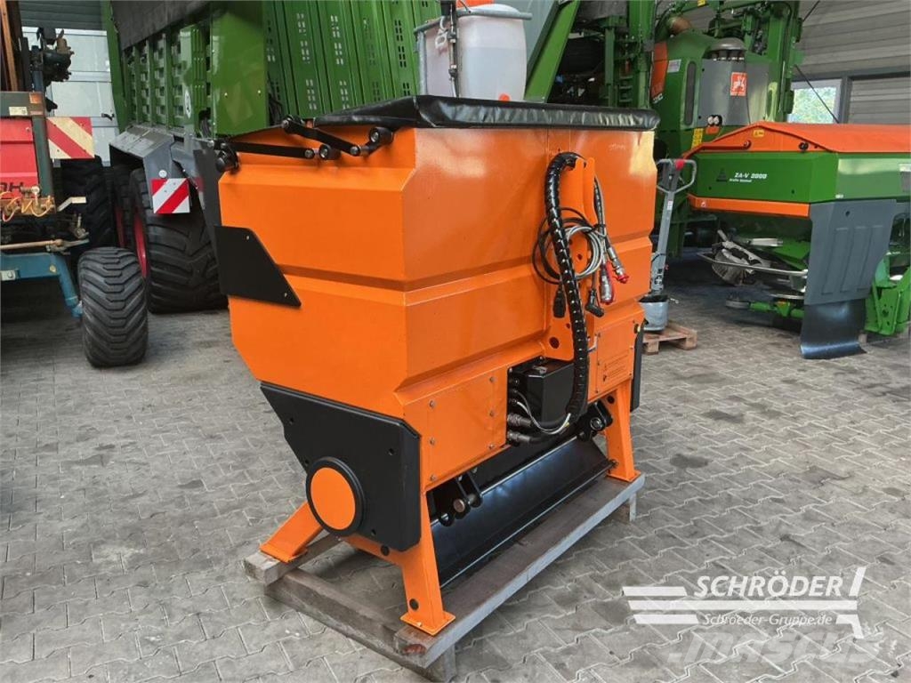 Kugelmann D902 VA Sand and salt spreaders