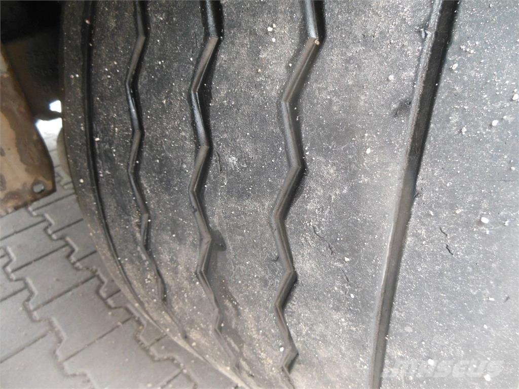 Krone SD Mega Liner Poluprikolice sa ciradom