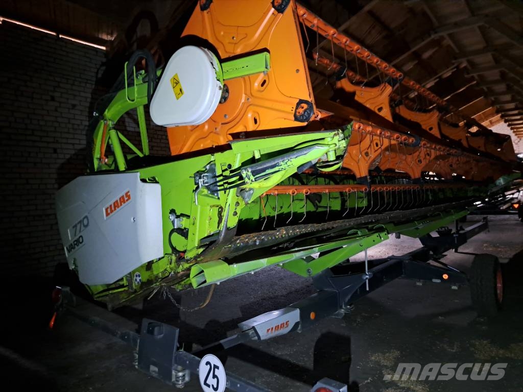 CLAAS Lexion 670 Θεριζοαλωνιστικές μηχανές