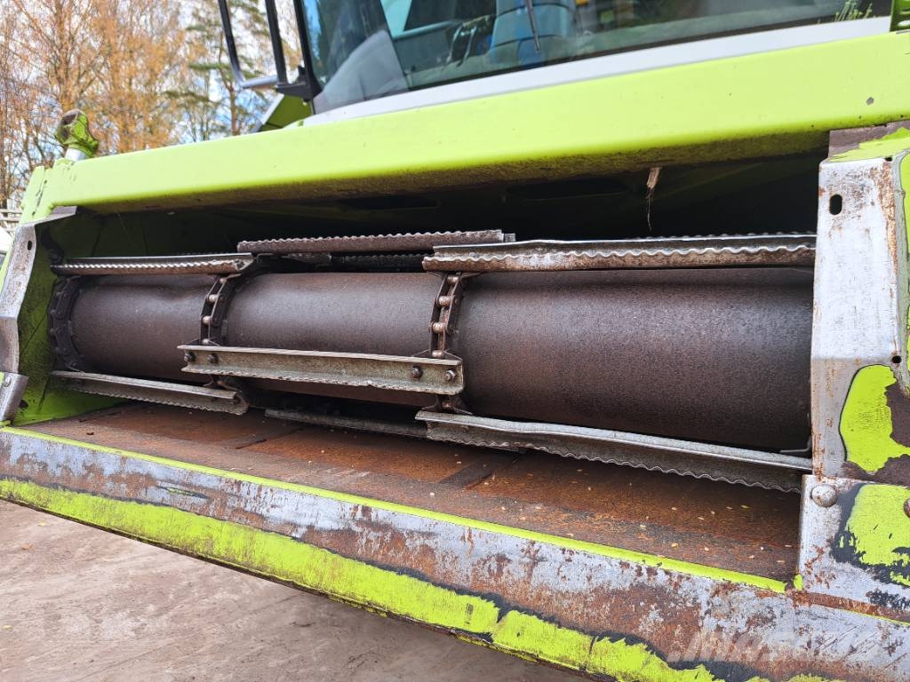 CLAAS Lexion 670 Θεριζοαλωνιστικές μηχανές