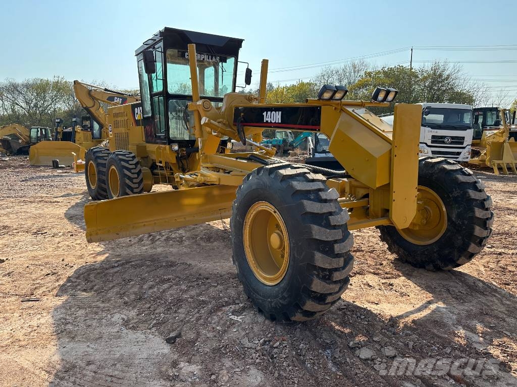 CAT 140H Grederji