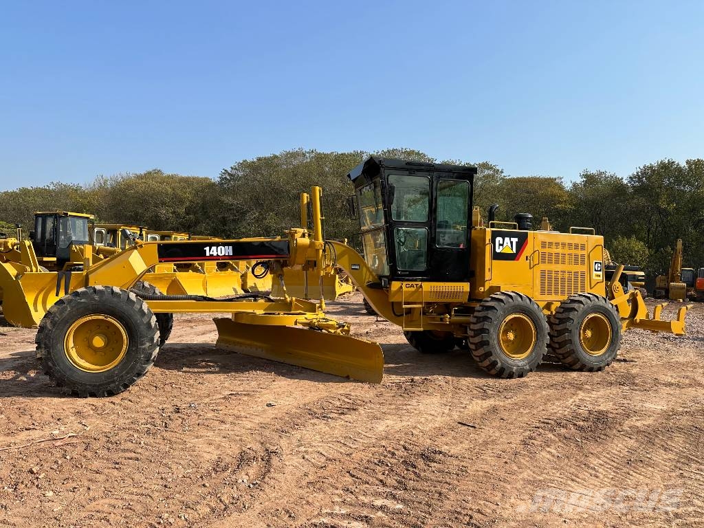 CAT 140H Grederji