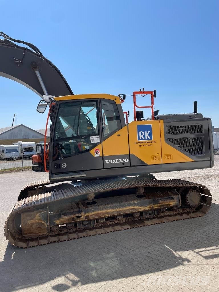 Volvo EC 250 E Bandgrävare