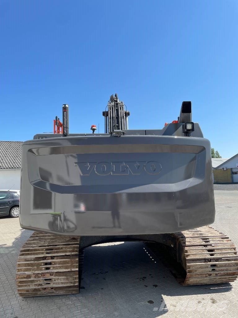 Volvo EC 250 E Bandgrävare