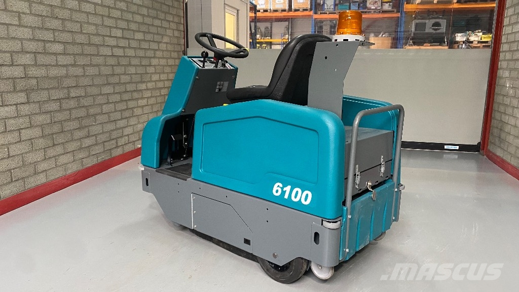 Tennant 6100 كناسات