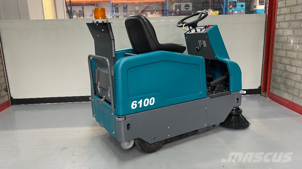 Tennant 6100 كناسات