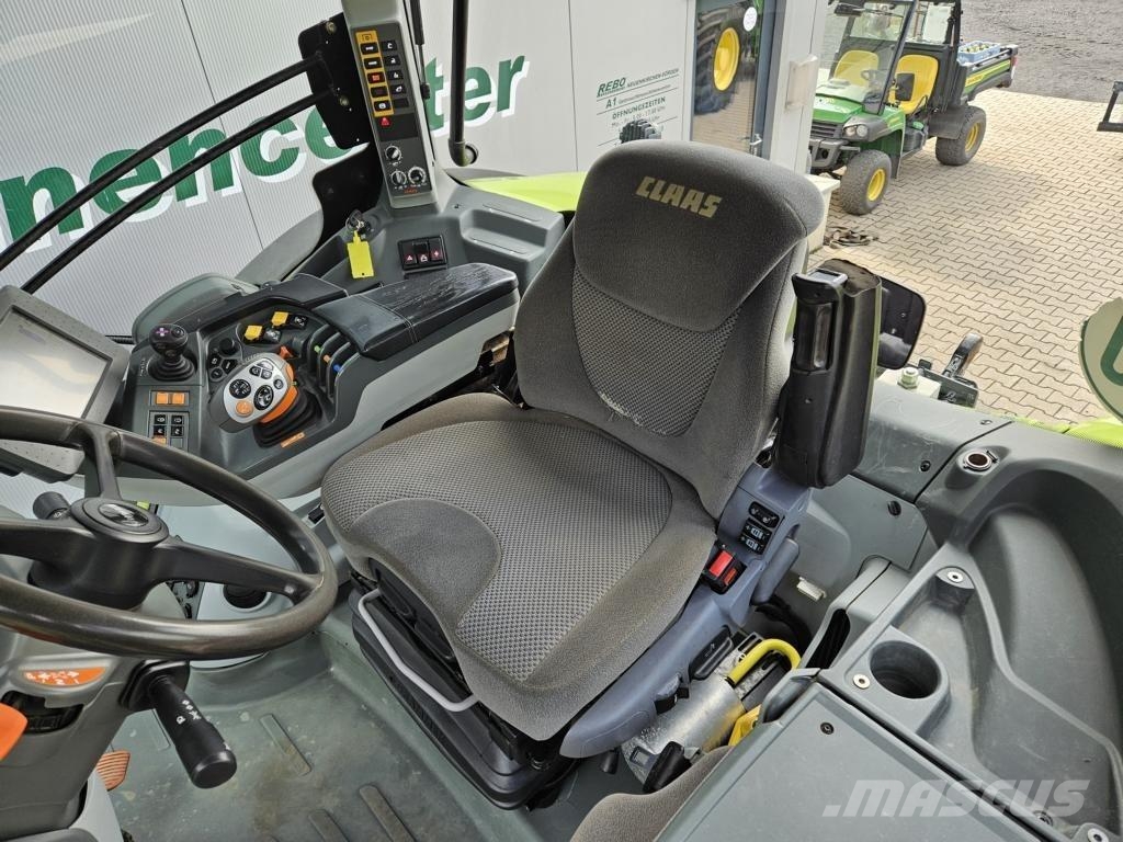 CLAAS AXION 830 CMATIC 트랙터