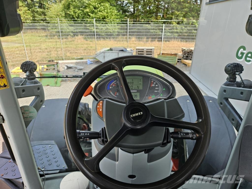 CLAAS AXION 830 CMATIC 트랙터