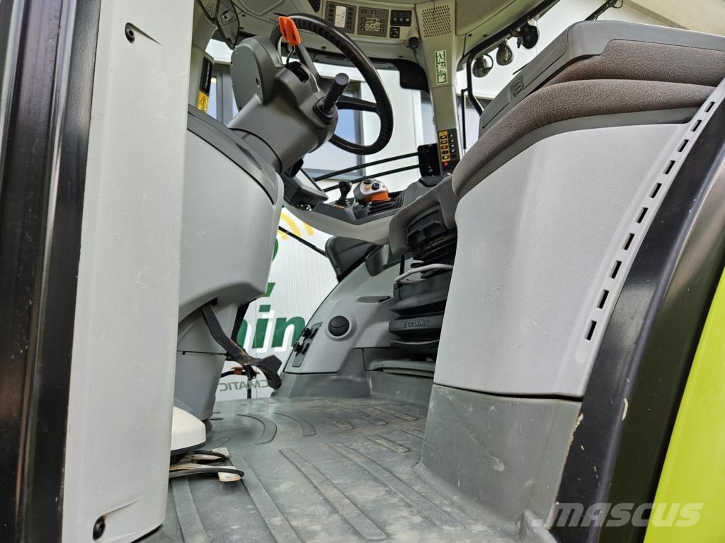 CLAAS AXION 830 CMATIC 트랙터