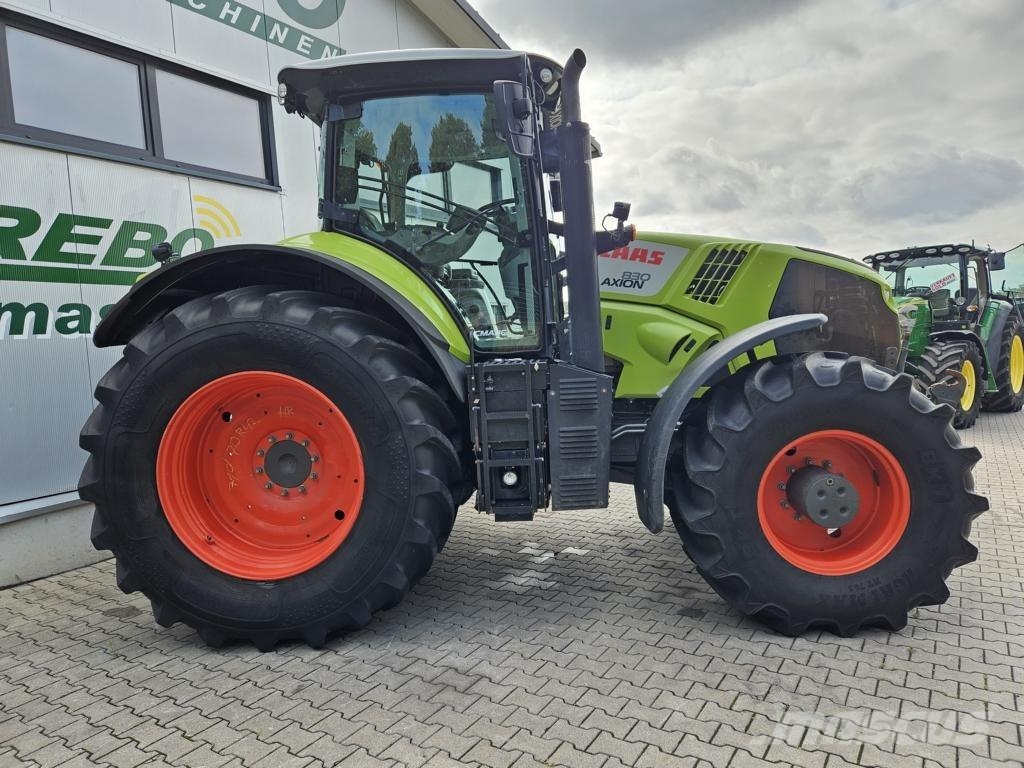 CLAAS AXION 830 CMATIC 트랙터