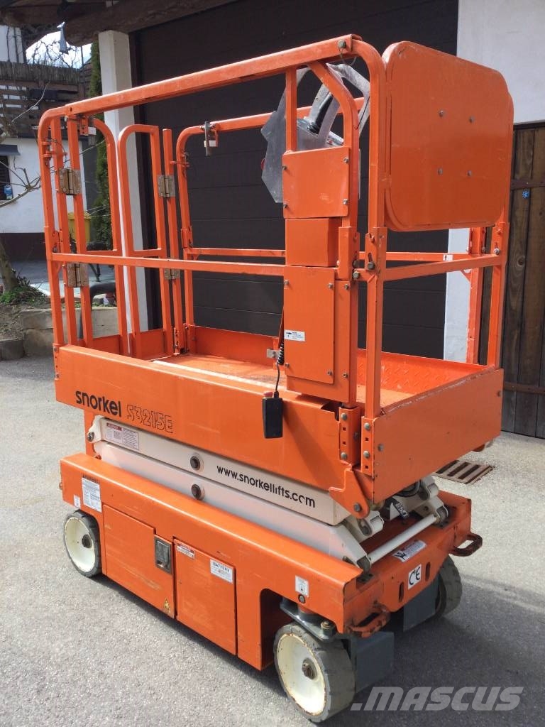 Snorkel S3215E - 6.6m - 270kg - NEW BATTERIES OPTIONAL رافعات مقصية الشكل