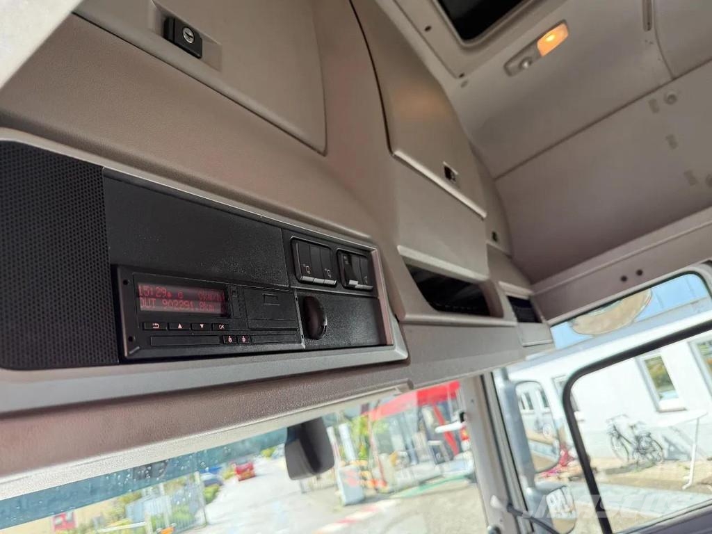 DAF CF 450 4X2 EURO 6 Tegljači
