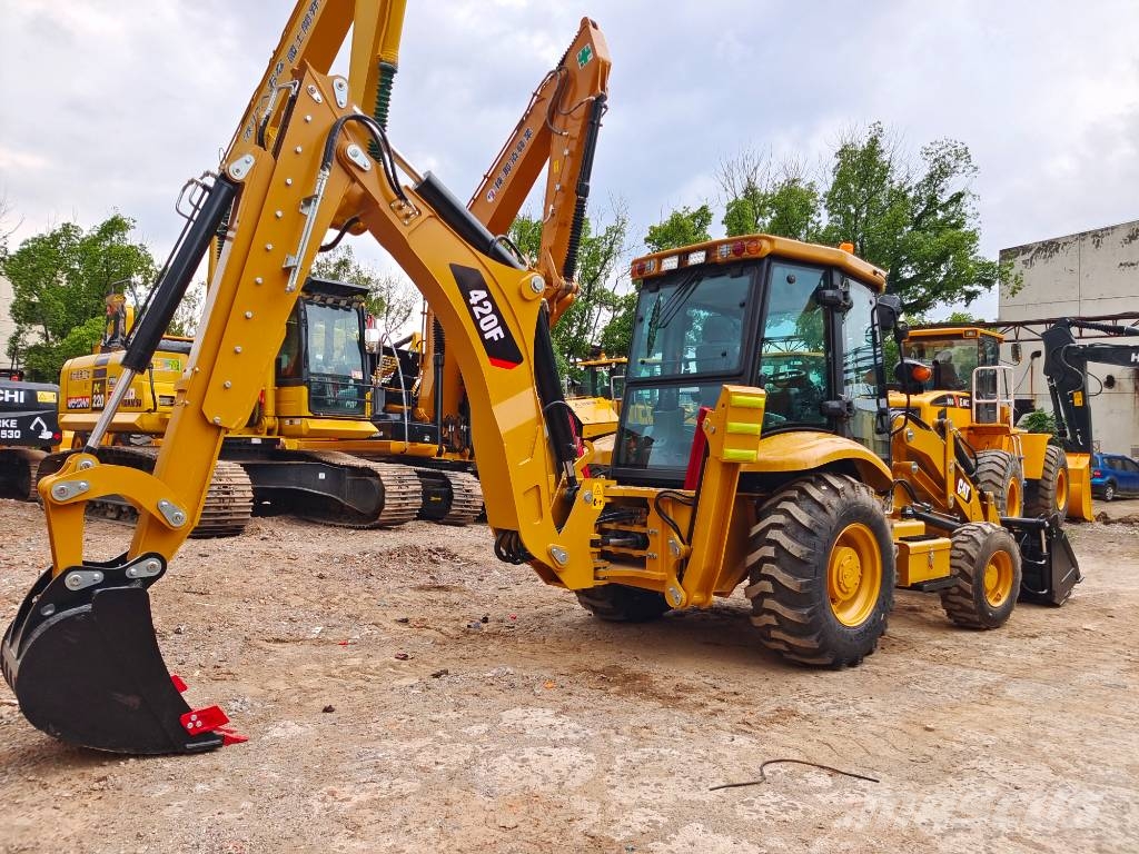CAT 420 F 2026 brand New machine Rovokopači