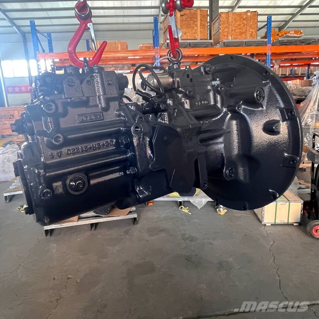 Komatsu Excavator main pump PC 300-6 hydraulic pump 708-2 傳動裝置