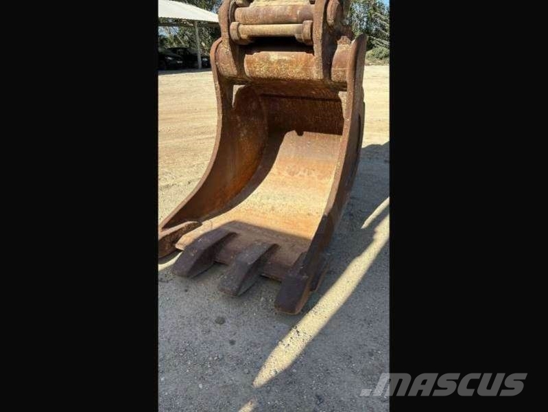 CAT 345B LME حفارات زحافة