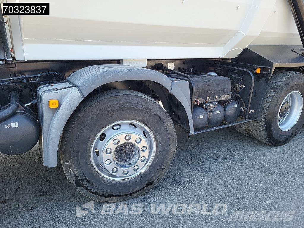 MAN TGA 35.430 8X4 14m3 tipper Big-Axle Retarder Euro Kipper
