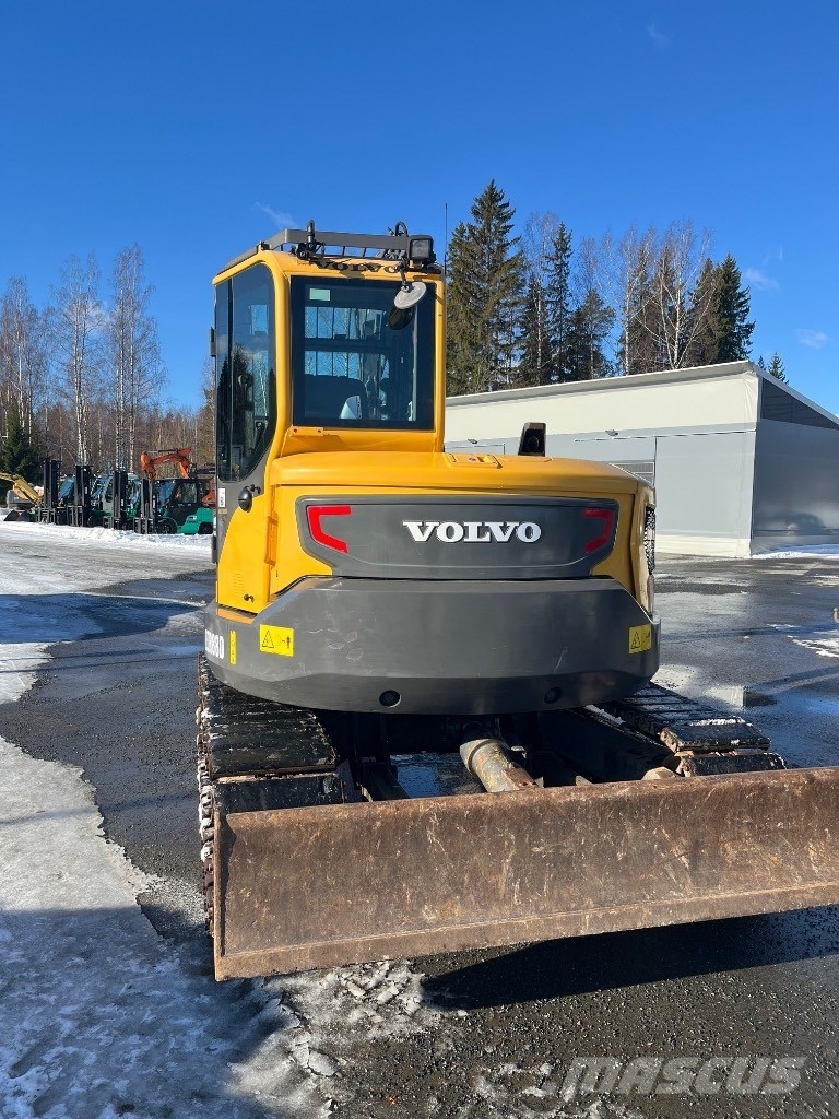 Volvo ECR 88 D (UUSI HYDRAULIPUMPPU) حفارات وسط 7 طن - 12 طن