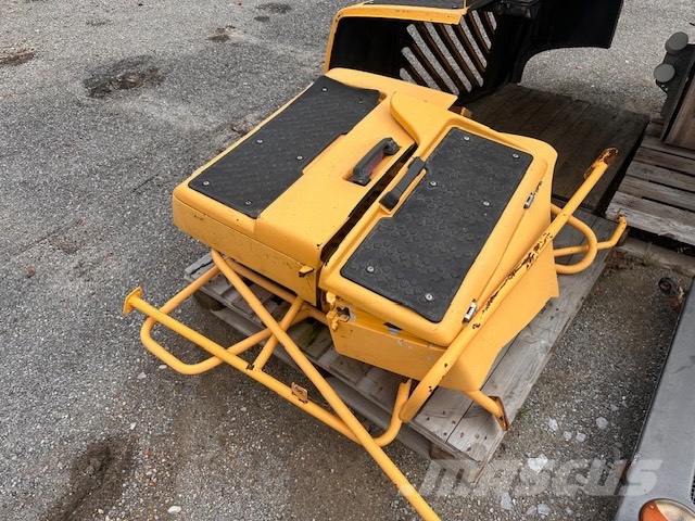Volvo A 35 D BODY/OKLAPOWANIE Podvozky a zavěšení kol