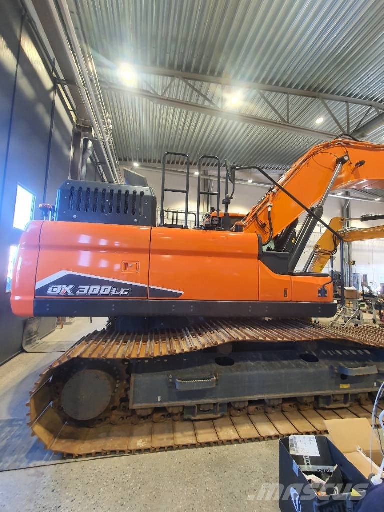 Doosan DX 300 LC-7, Begagnad SÄLJES Gravemaskiner på larvebånd