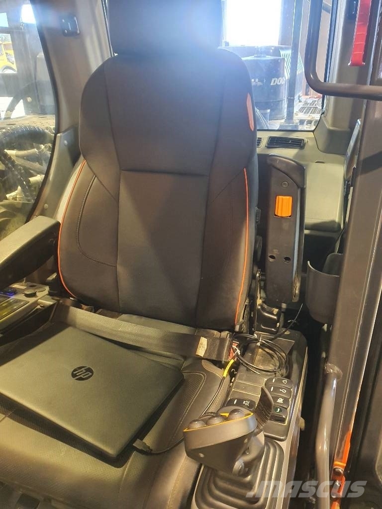 Doosan DX 300 LC-7, Begagnad SÄLJES Gravemaskiner på larvebånd