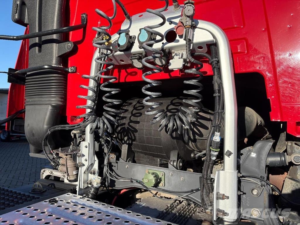 Renault T 460 + PTO/HYDRAULIC SYSTEM + Euro 6 Sattelzugmaschinen