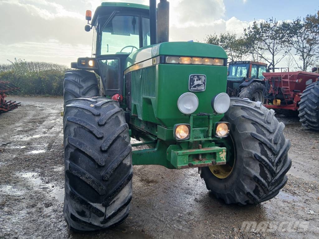 John Deere 4650 Traktorji