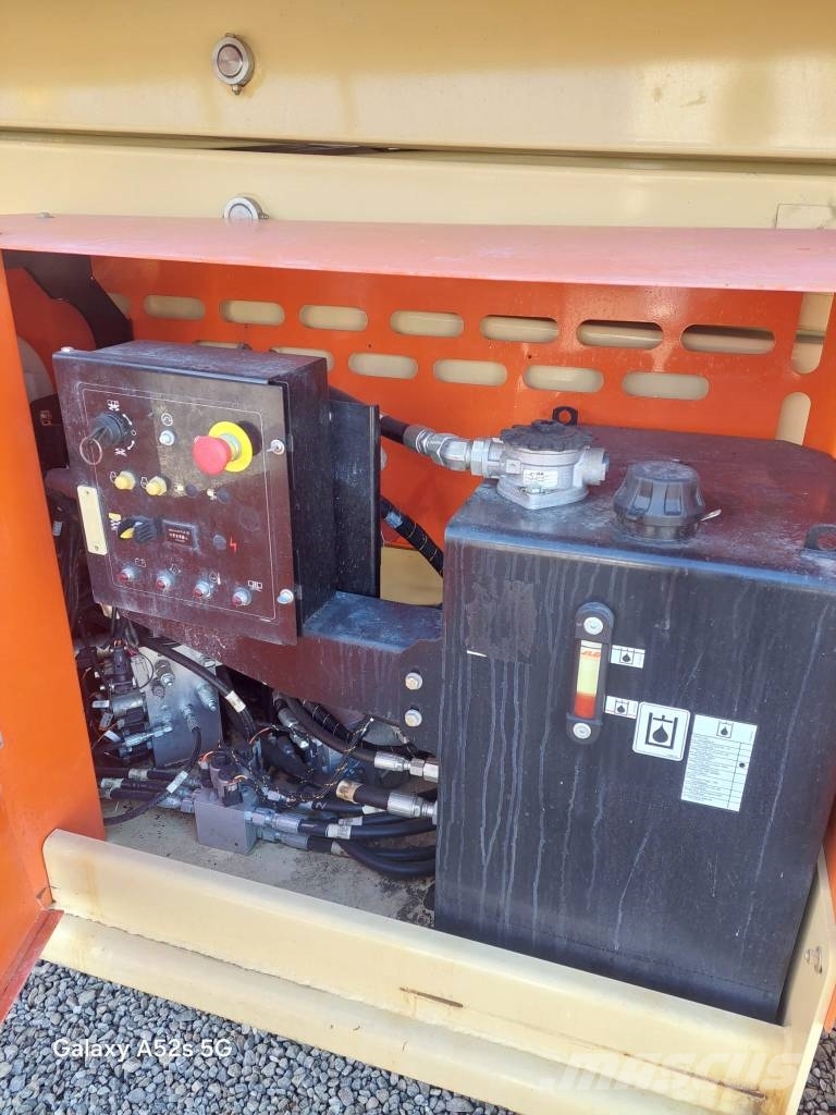 JLG 4394 RT Podnośniki nożycowe