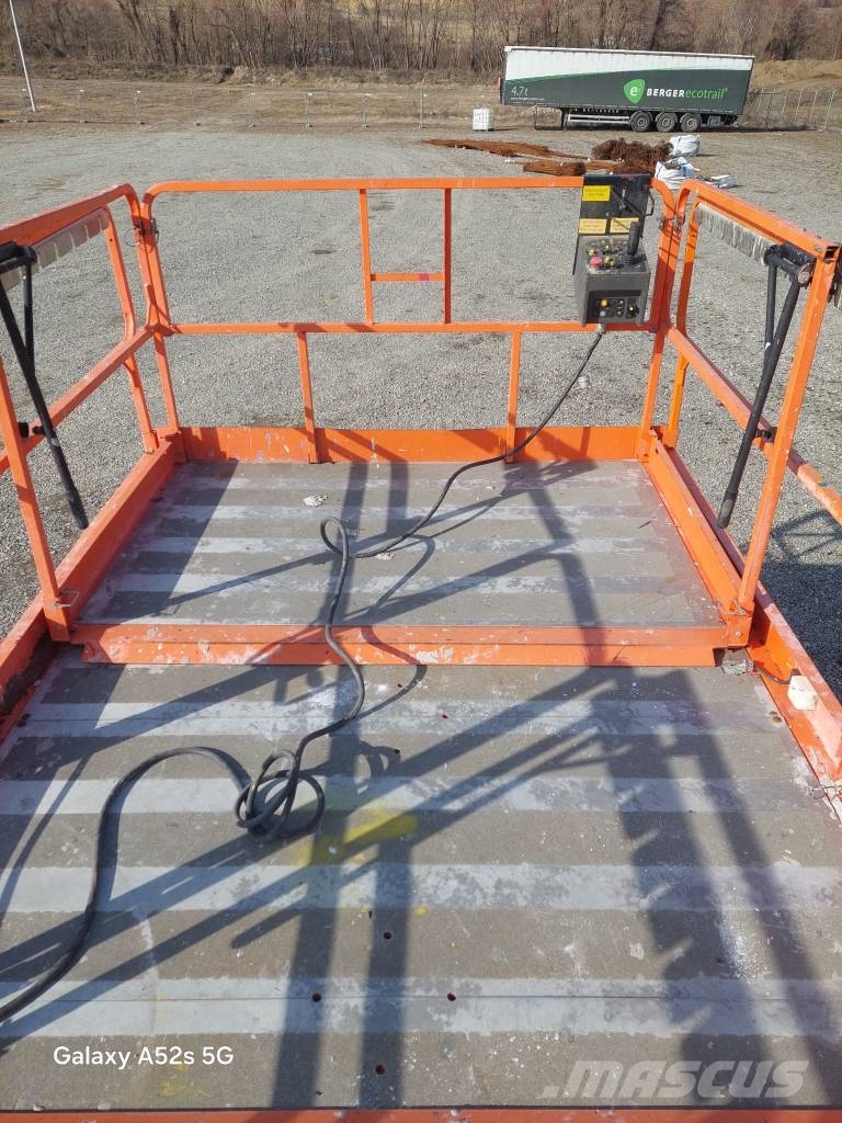 JLG 4394 RT Podnośniki nożycowe