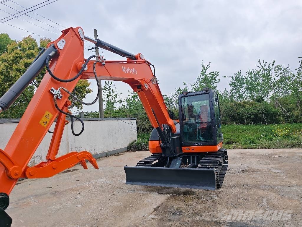 Kubota KX 80-4 excavator Midikaivukoneet 7t - 12t