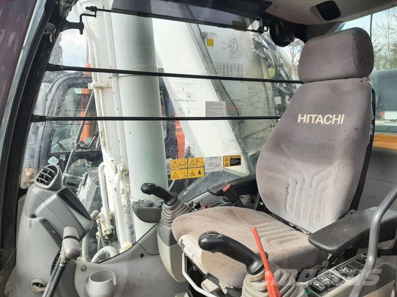 Hitachi ZX 470 LCH-5 + Demarec DRS-90 Purkukoneet