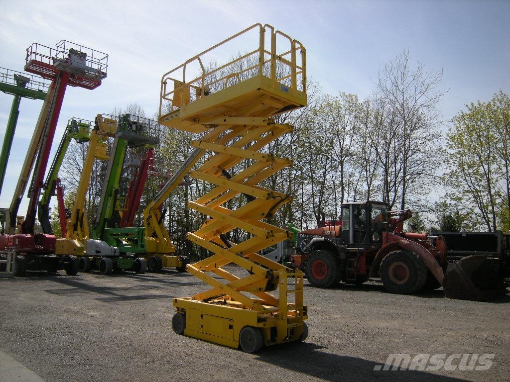 Genie GS 4047 (ID1233) Šķerveida pacēlāji