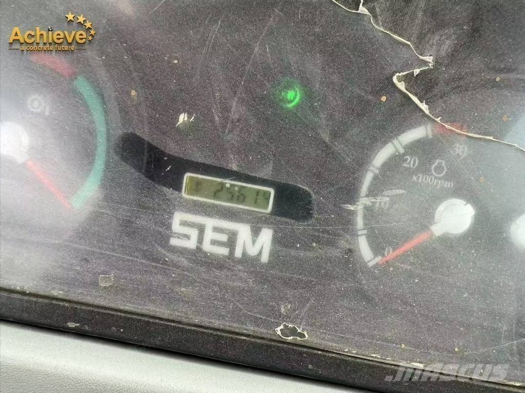 SEM 655D Колесни товарачи