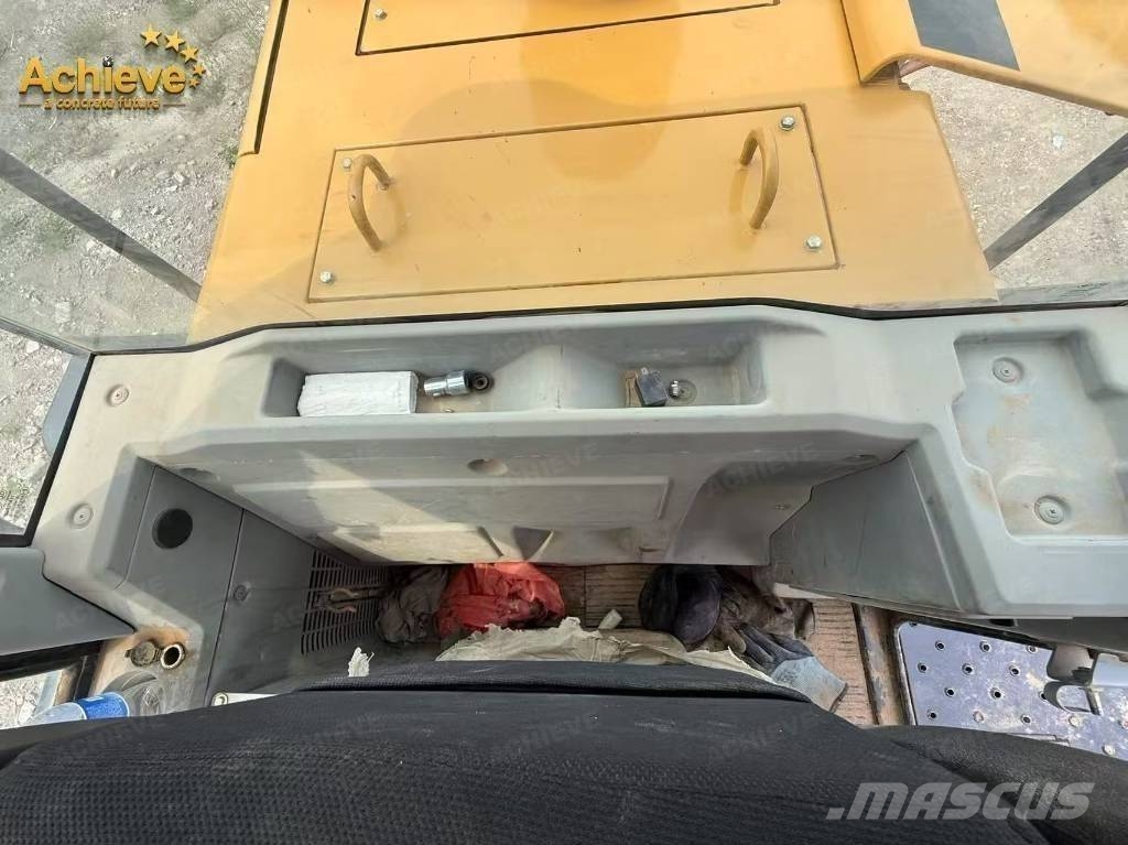 SEM 655D Колесни товарачи