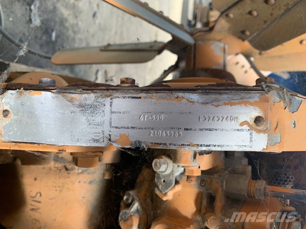 CASE 6T-590 Motory