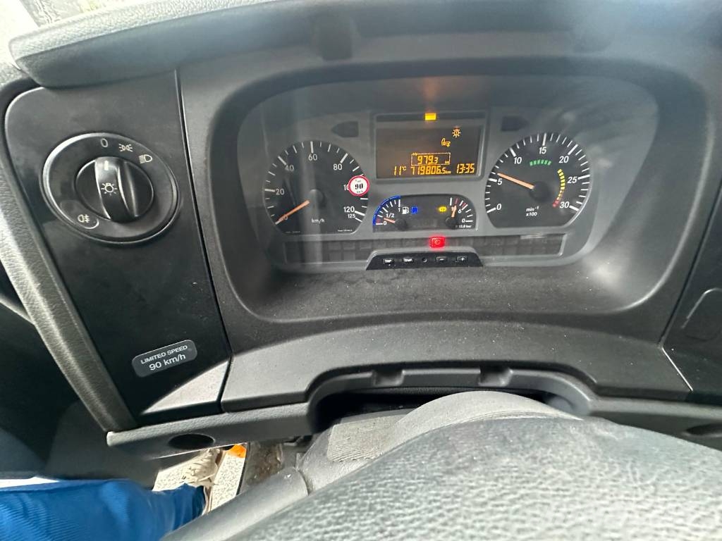 Mercedes-Benz 1222 L 4X2 Seria 4171 Sanduk kamioni