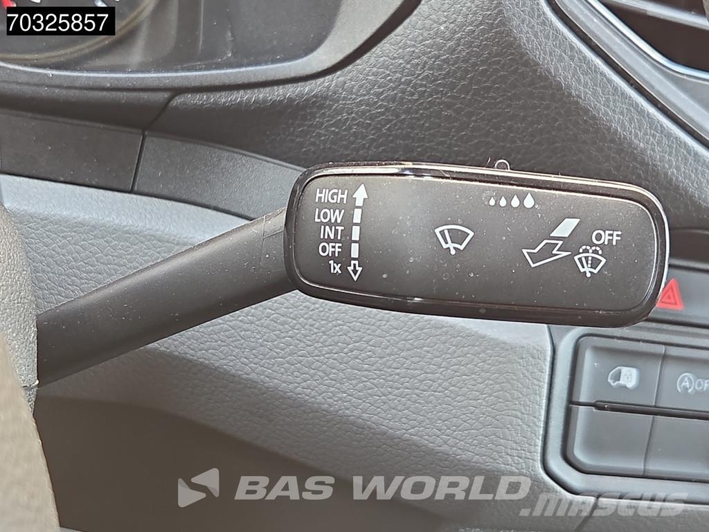 Volkswagen Crafter 140pk L3H3 - Aire Acondicionado - Navegaci شاحنة مقفلة