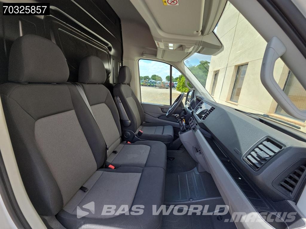 Volkswagen Crafter 140pk L3H3 - Aire Acondicionado - Navegaci شاحنة مقفلة