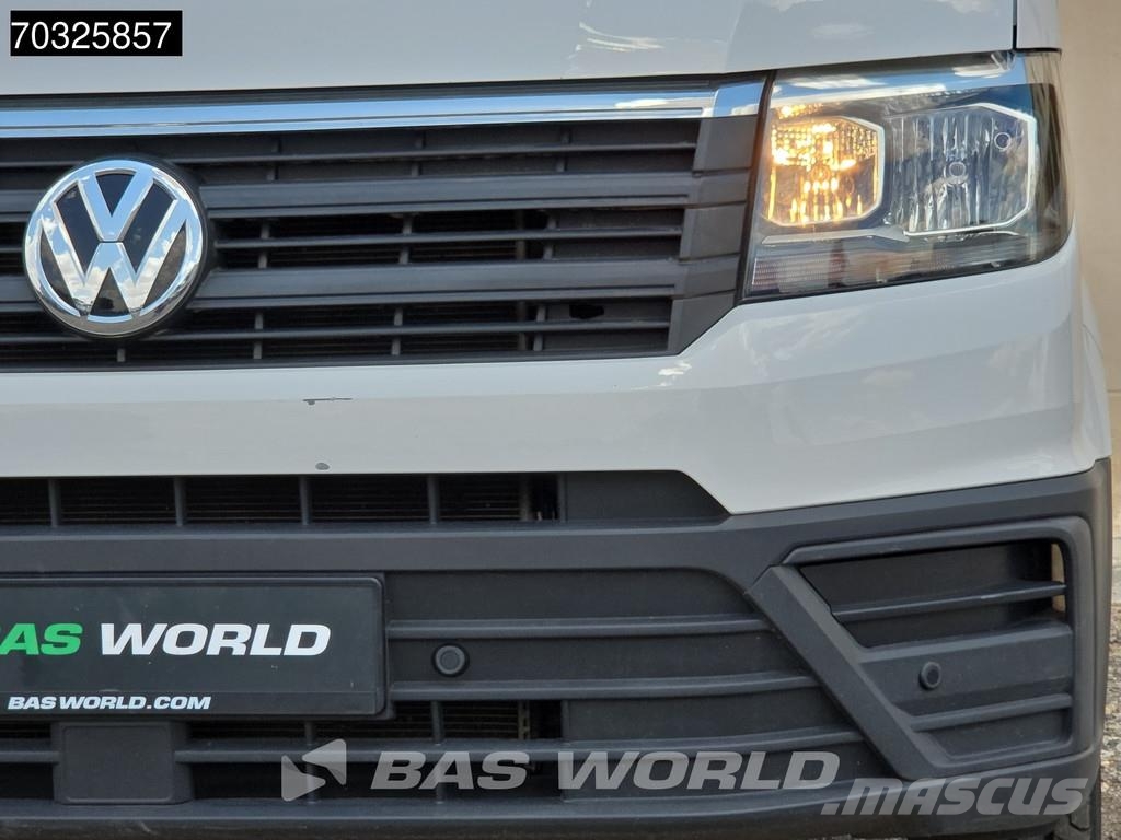 Volkswagen Crafter 140pk L3H3 - Aire Acondicionado - Navegaci شاحنة مقفلة