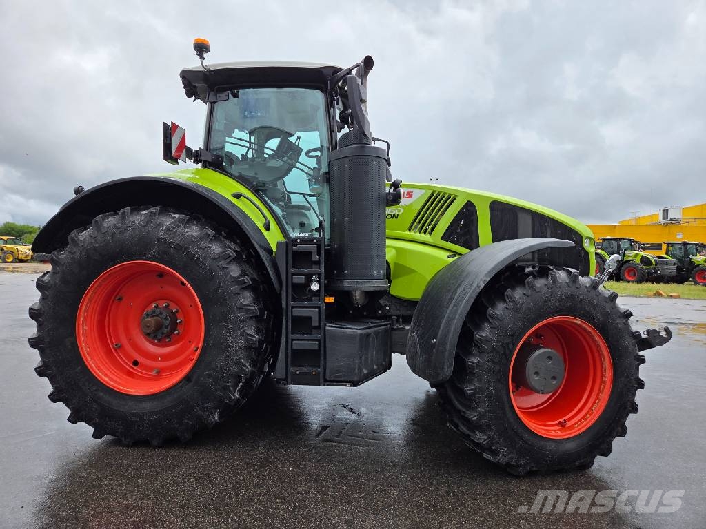 CLAAS Axion 960 cmatic Traktori