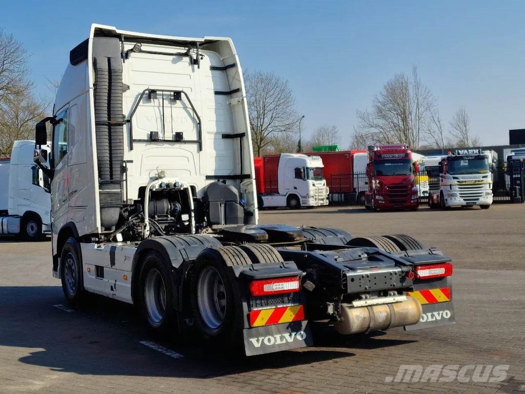 Volvo FH 500XL 6x2 Isave / Ishift / Retarder / PTO-Hydra Tractor Units