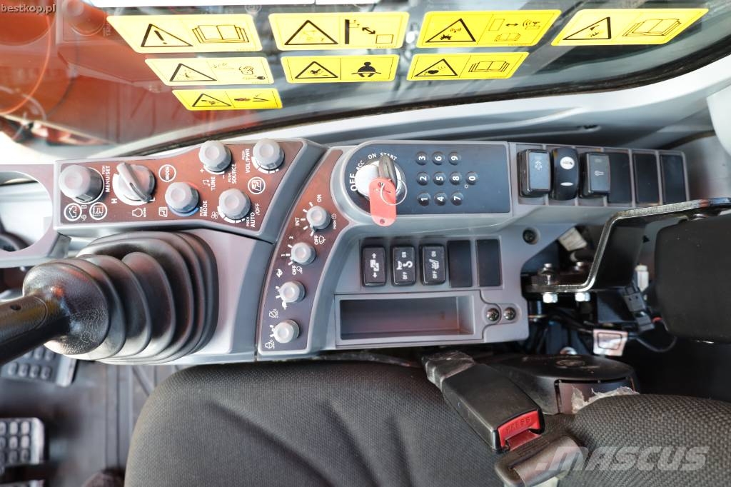 Hitachi ZX 350 LC N-7 Верижен екскаватор