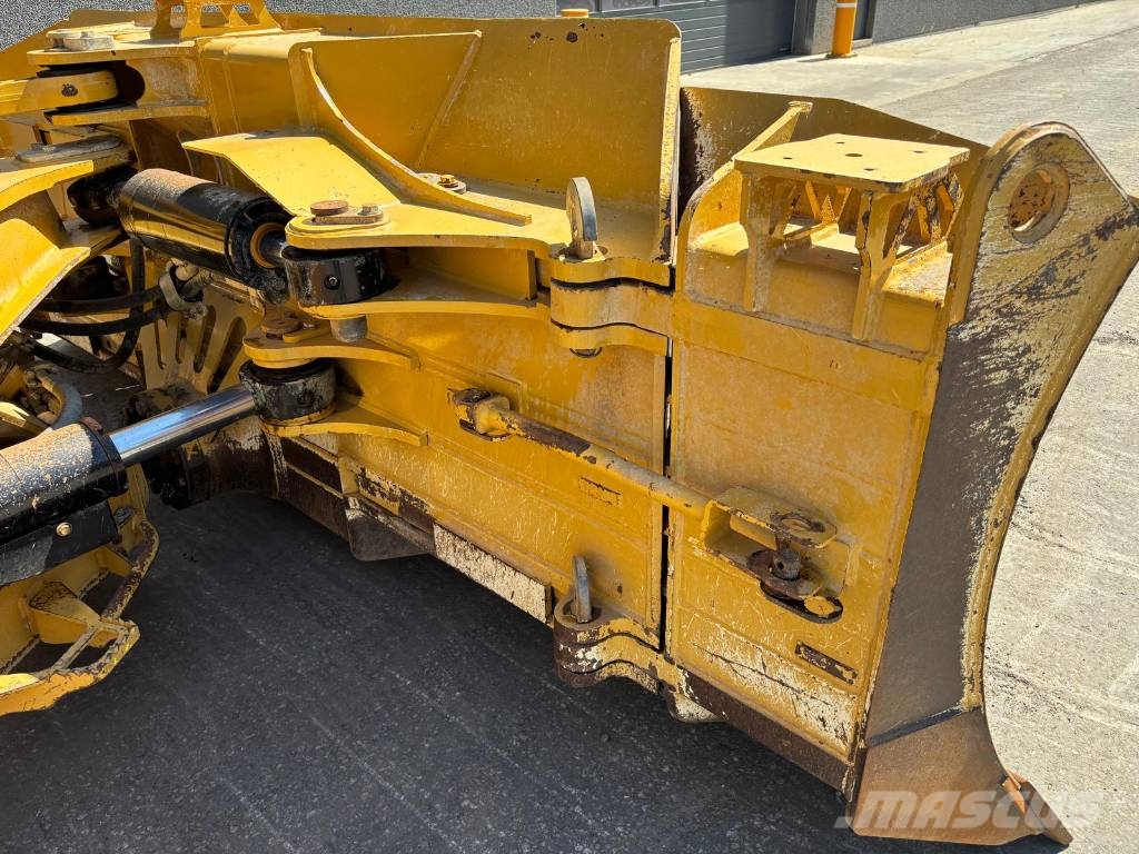 CAT D 6 XE (Trimble earthworks - 1871 idle hrs) Buldožeri gusjeničari