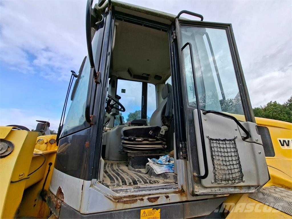 New Holland W 110 B 4X4 Entreprenør - Andet