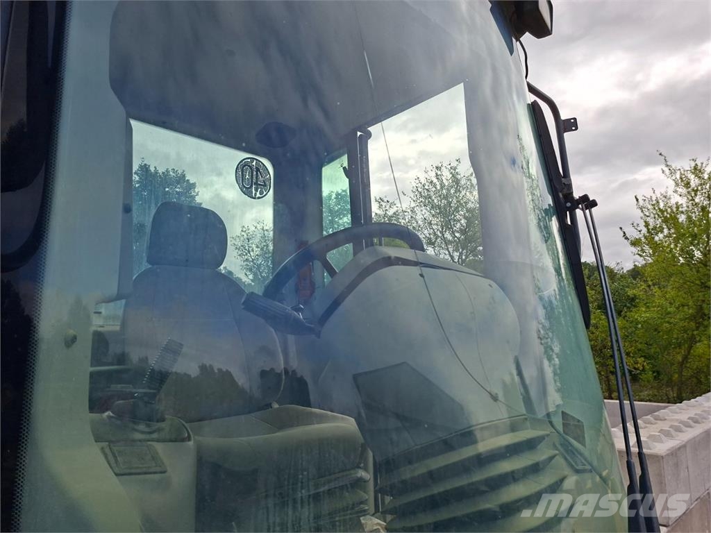New Holland W 110 B 4X4 Entreprenør - Andet