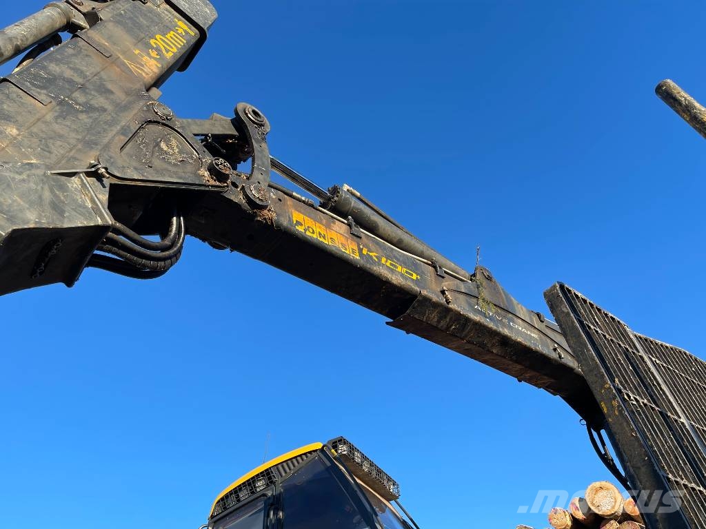 Ponsse ELEPHANT KING AF 8W Forwarder