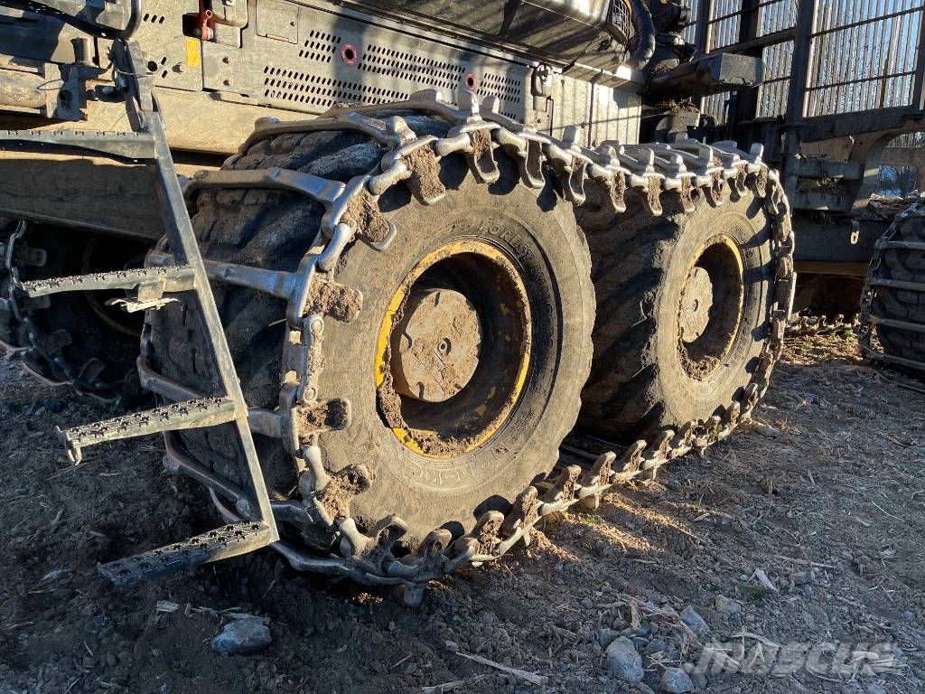 Ponsse ELEPHANT KING AF 8W Forwarder